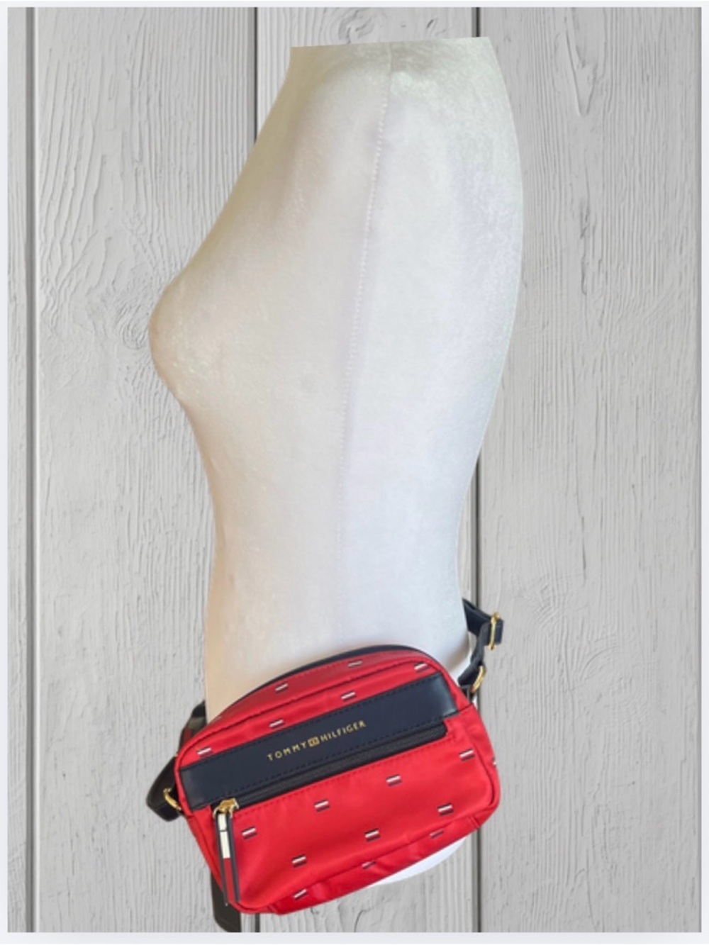 Tommy Hilfiger Red Nylon Belt Bag /Crossbody with Navy Trim - Picture 6 of 10